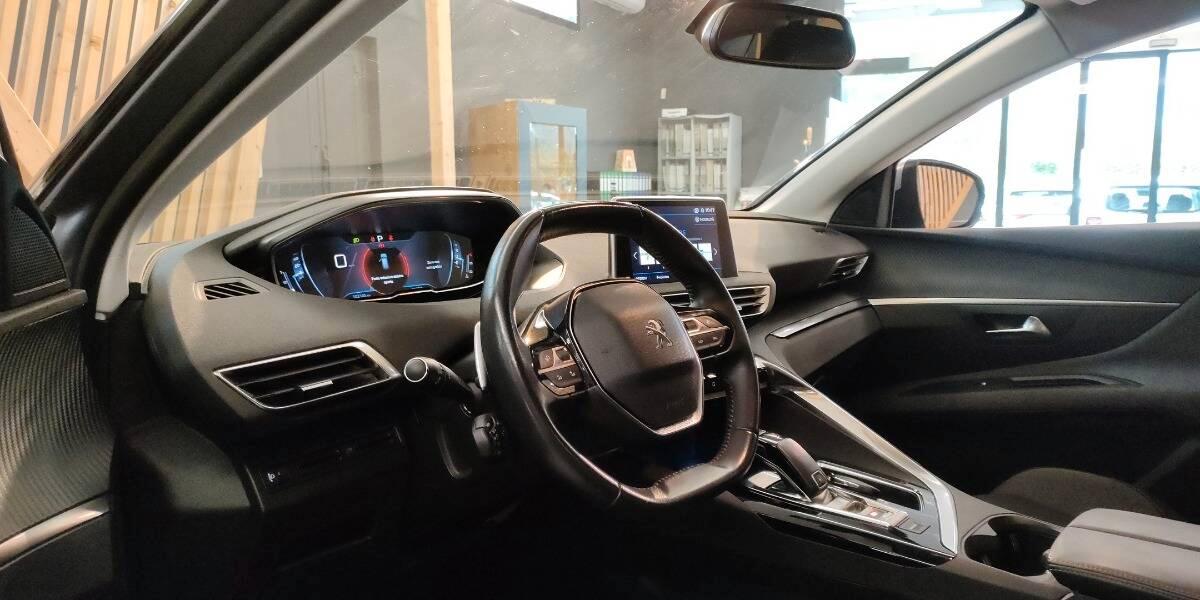 Peugeot 3008 1.5 bluehdi Business s&s 130cv eat8