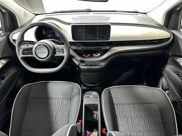 Fiat 500 500e Berlina 42kWh KM ZERO