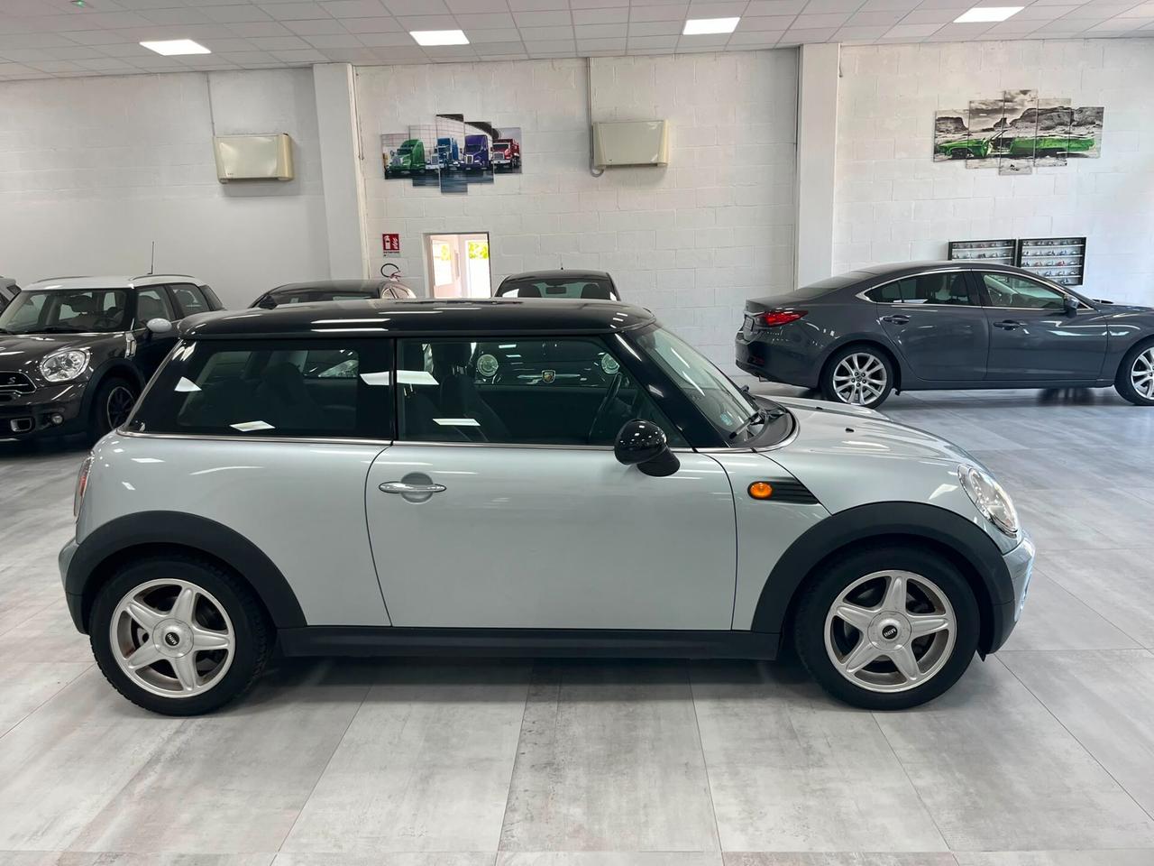 MINI Cooper R56 1.6 120cv