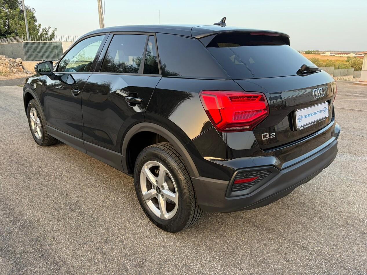 Audi Q2 35 2.0 tdi Business s-tronic