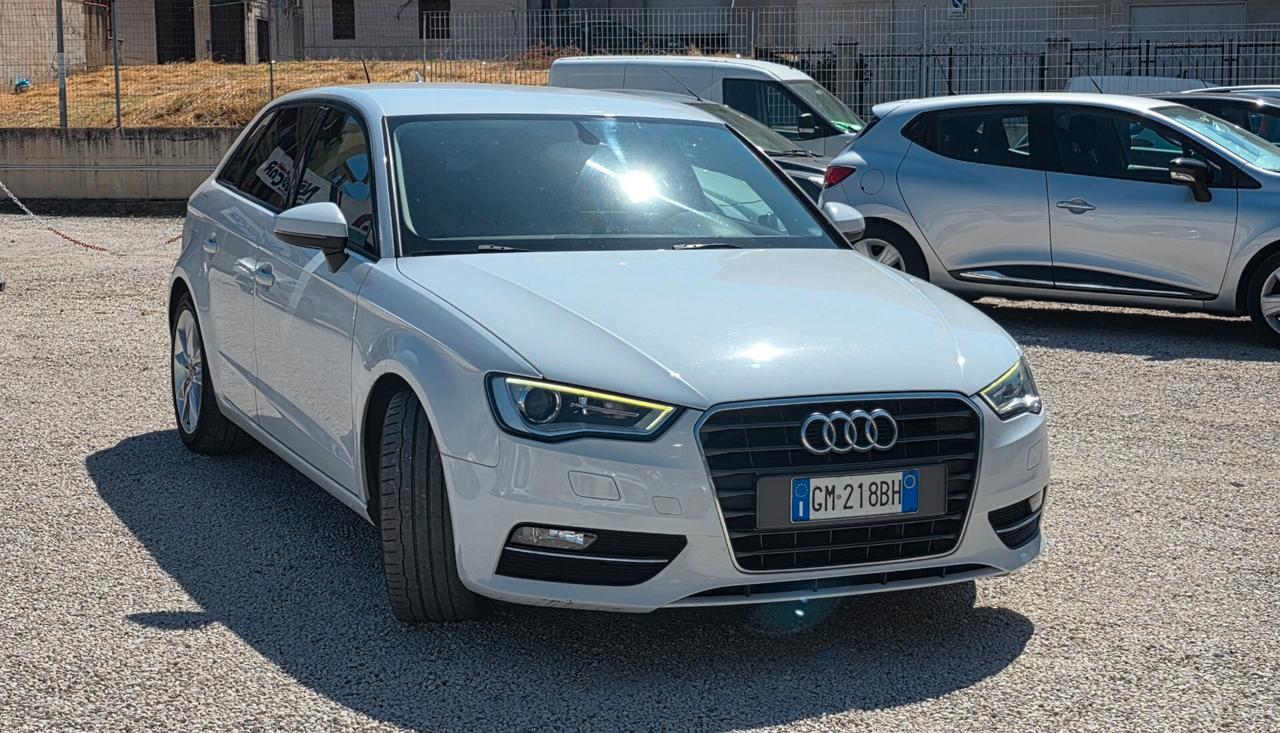 Audi A3 1.6 TDI 105cv
