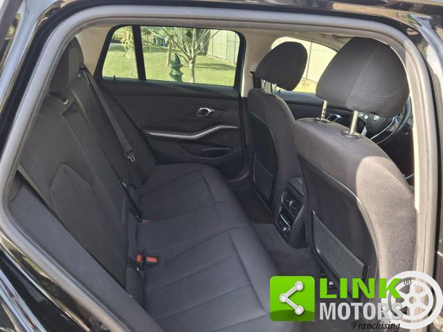 BMW 318 Touring Business Advantage 150cv Autom.