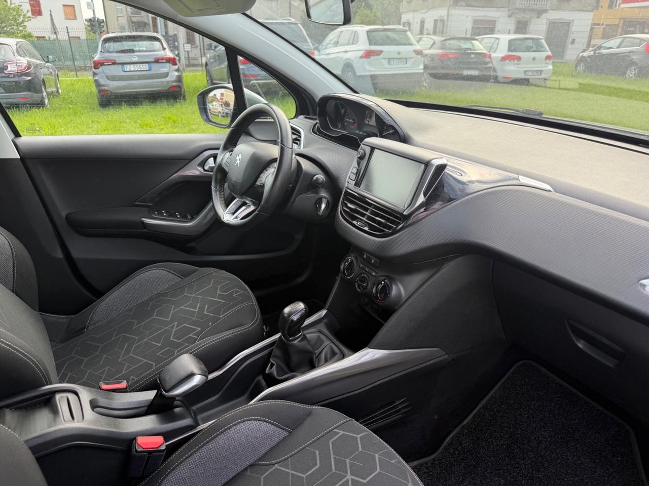 Peugeot 2008 PureTech 82 Allure