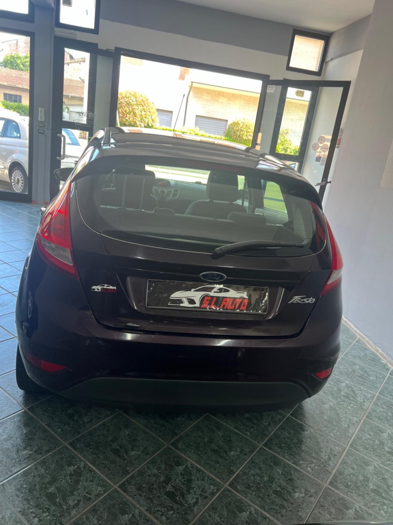 Ford Fiesta 1.2 82 CV G.P.L.