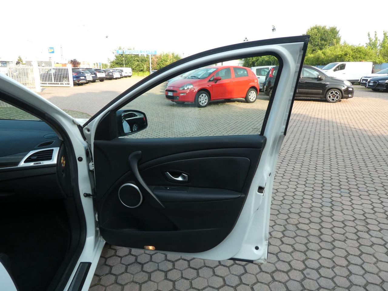 Renault Megane Mégane 1.5 dCi 110CV Dynamique OK NEOPATENTATI