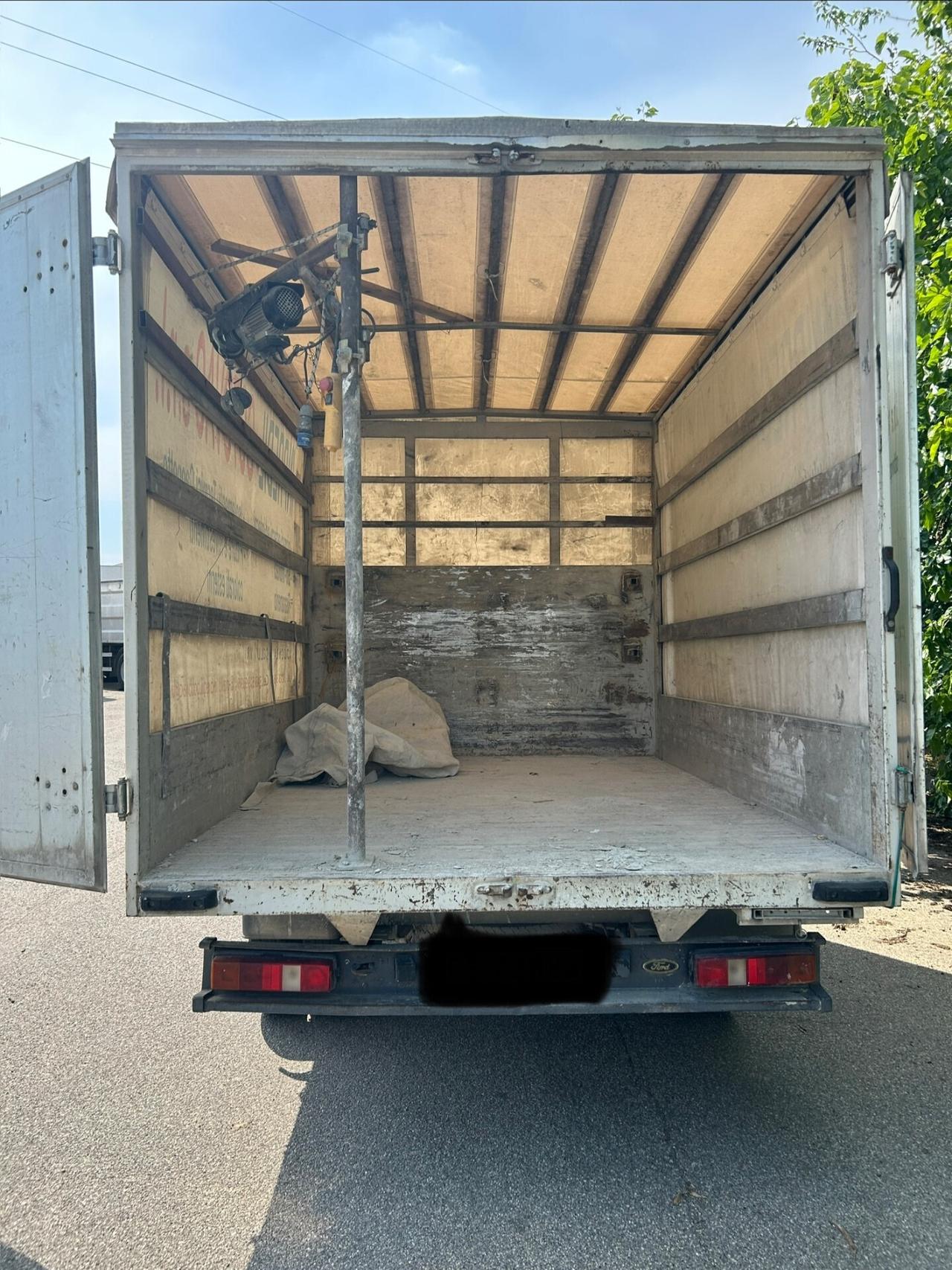 Ford transit centinato furgone