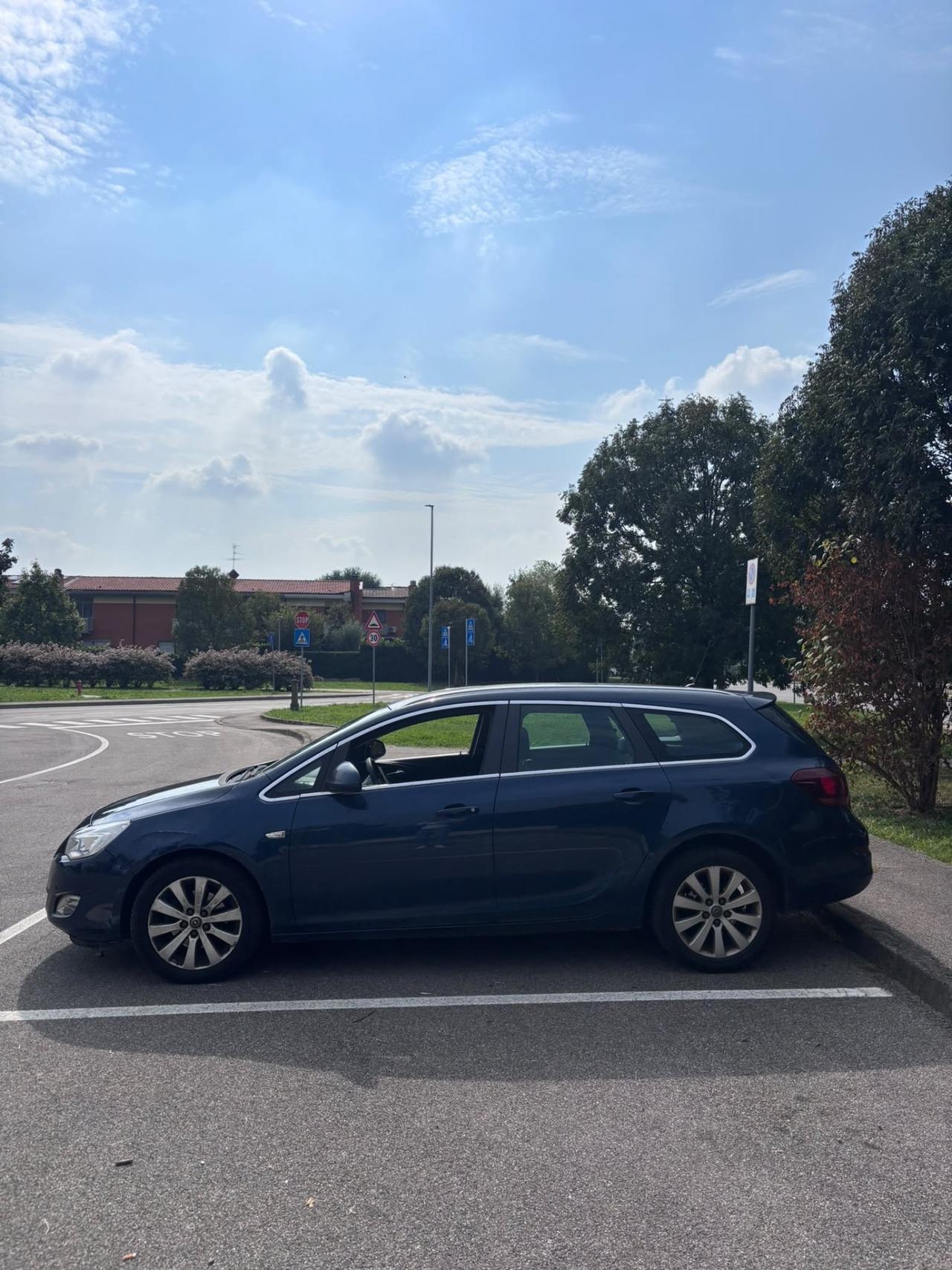 Opel Astra 1.7 CDTI 125CV 5 porte Cosmo