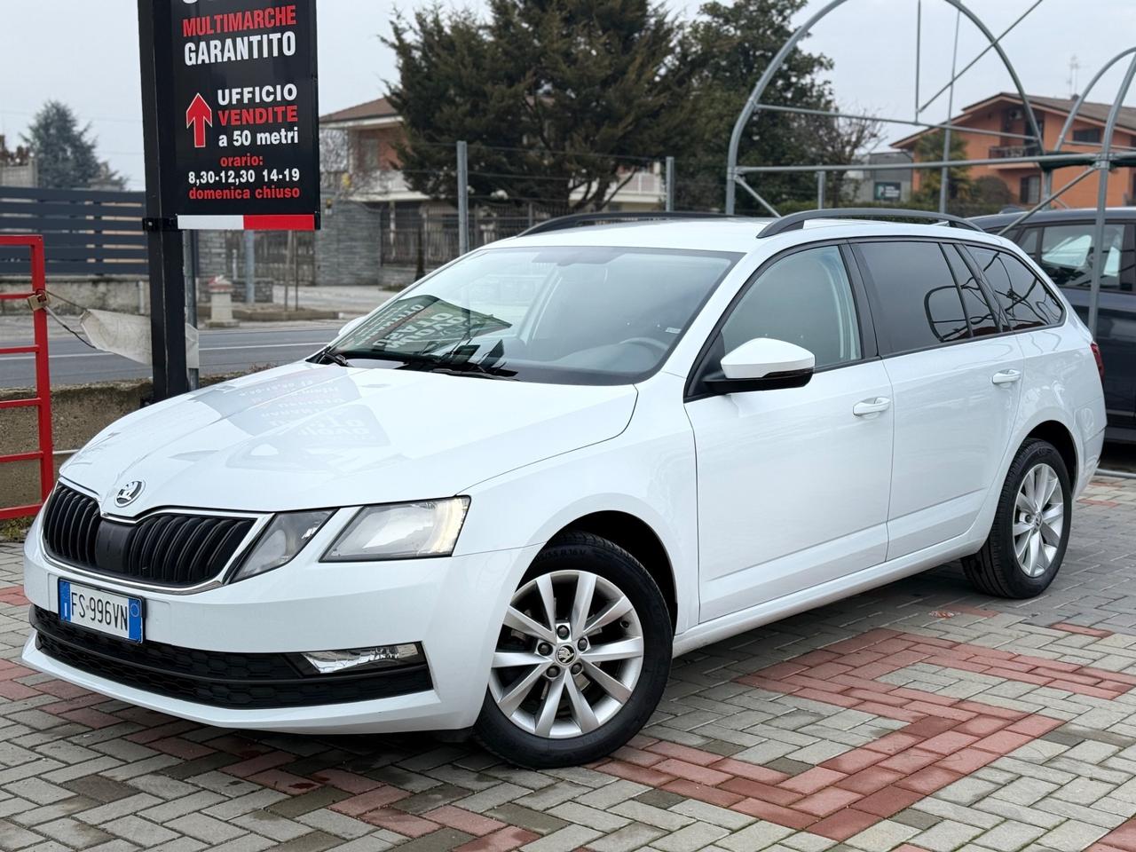 Skoda Octavia 1.6 TDI CR 115 CV DSG Executive IVA ESPOSTA
