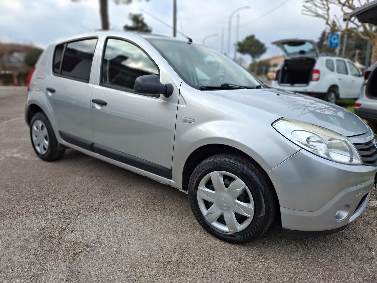 Dacia Sandero 1.2 16V Ambiance