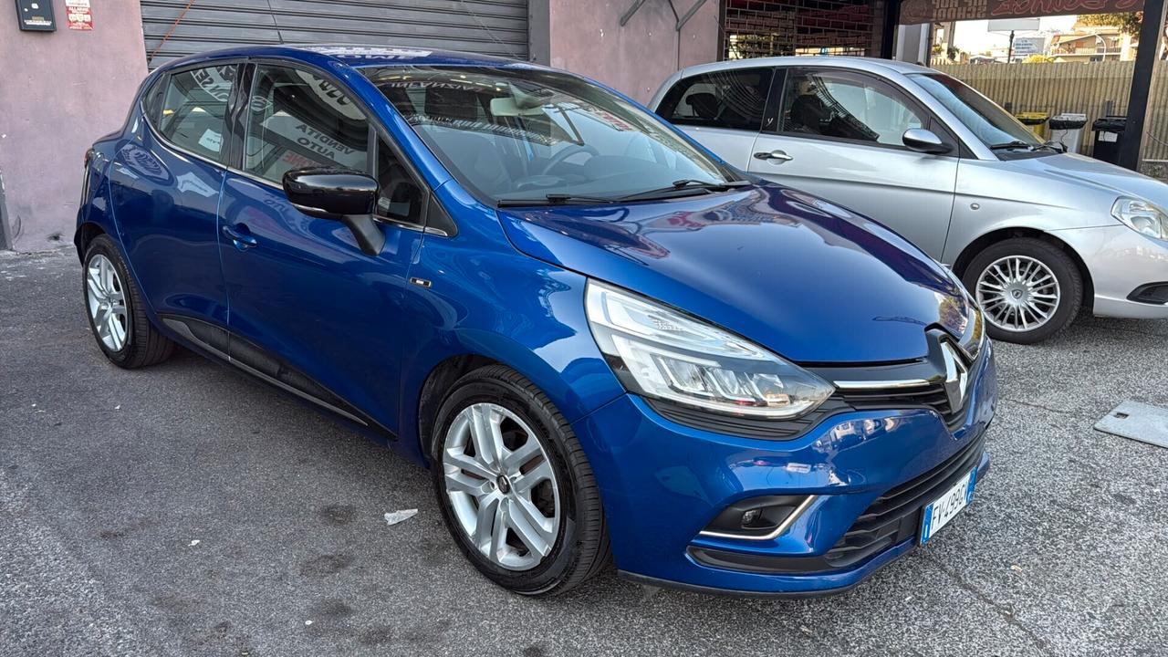 Renault Clio dCi 8V 90 CV 5 porte Duel2