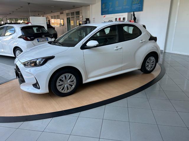 TOYOTA Yaris 1.5 Hybrid 5 porte Active