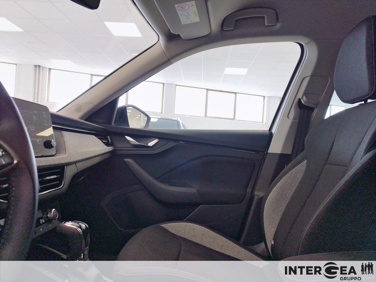 SKODA Kamiq 1.0 tsi Selection 115cv dsg