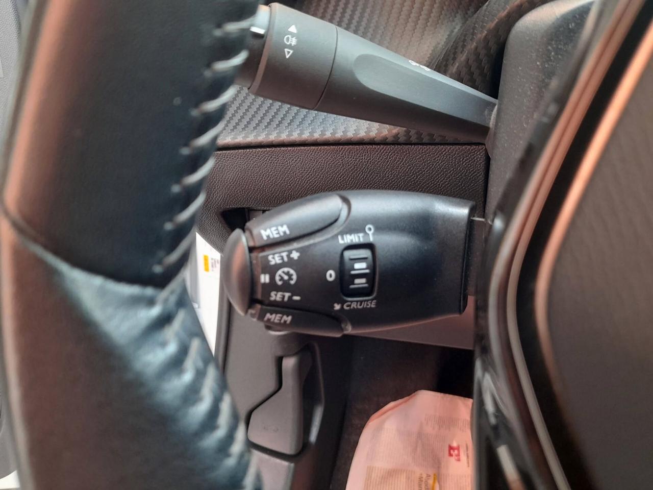 PEUGEOT 2008 1.5 BLUEHDI ALLURE