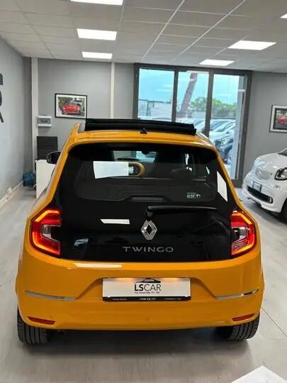 Renault Twingo SCe EDC La Parisienne