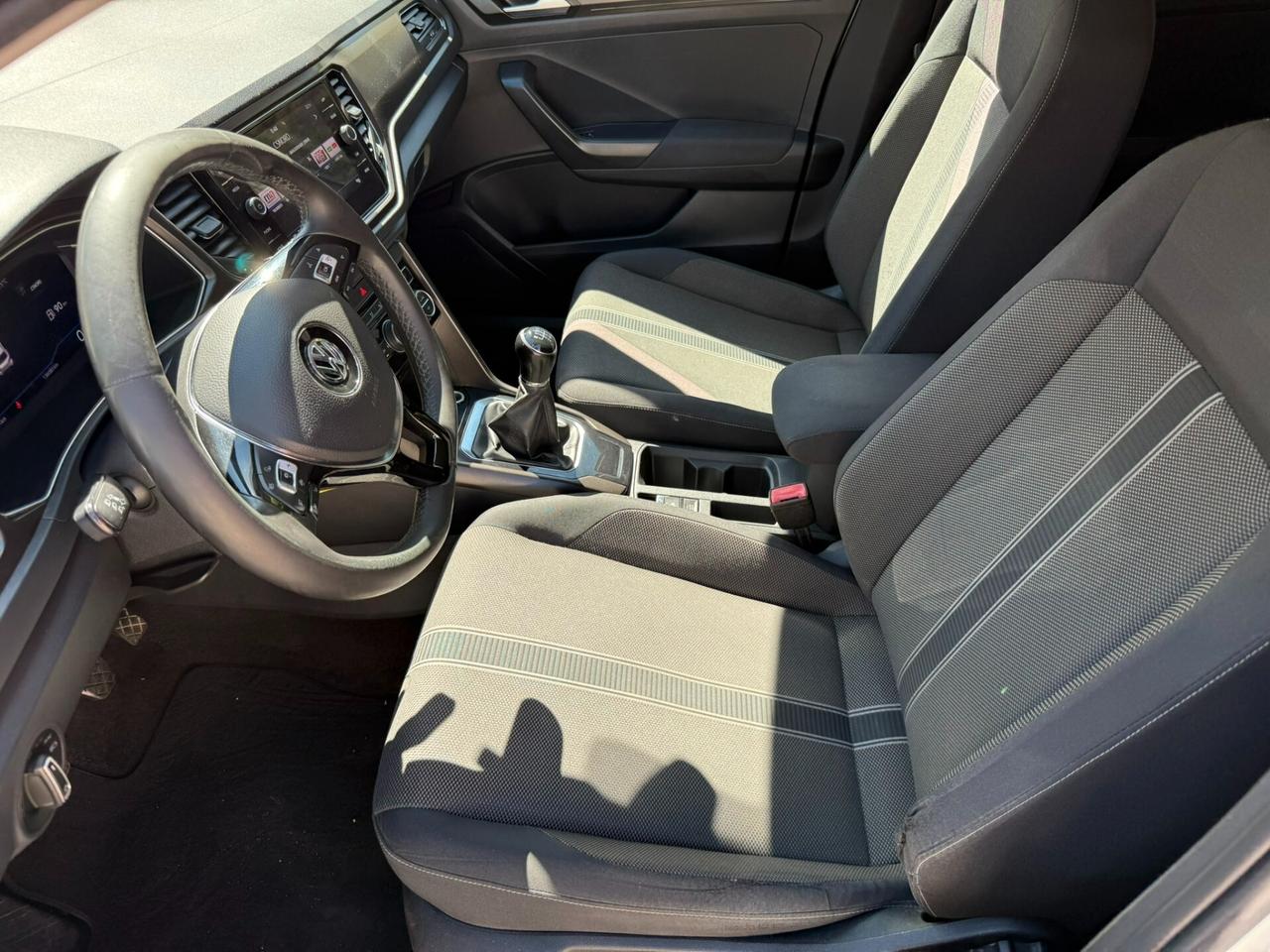 Volkswagen T-Roc 1.0 TSI 115 CV StBlueMotion Gancio di Traino