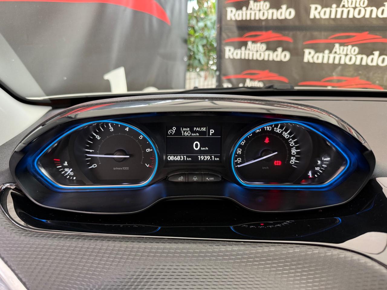 Peugeot 2008 Allure 110 Cv Automatica