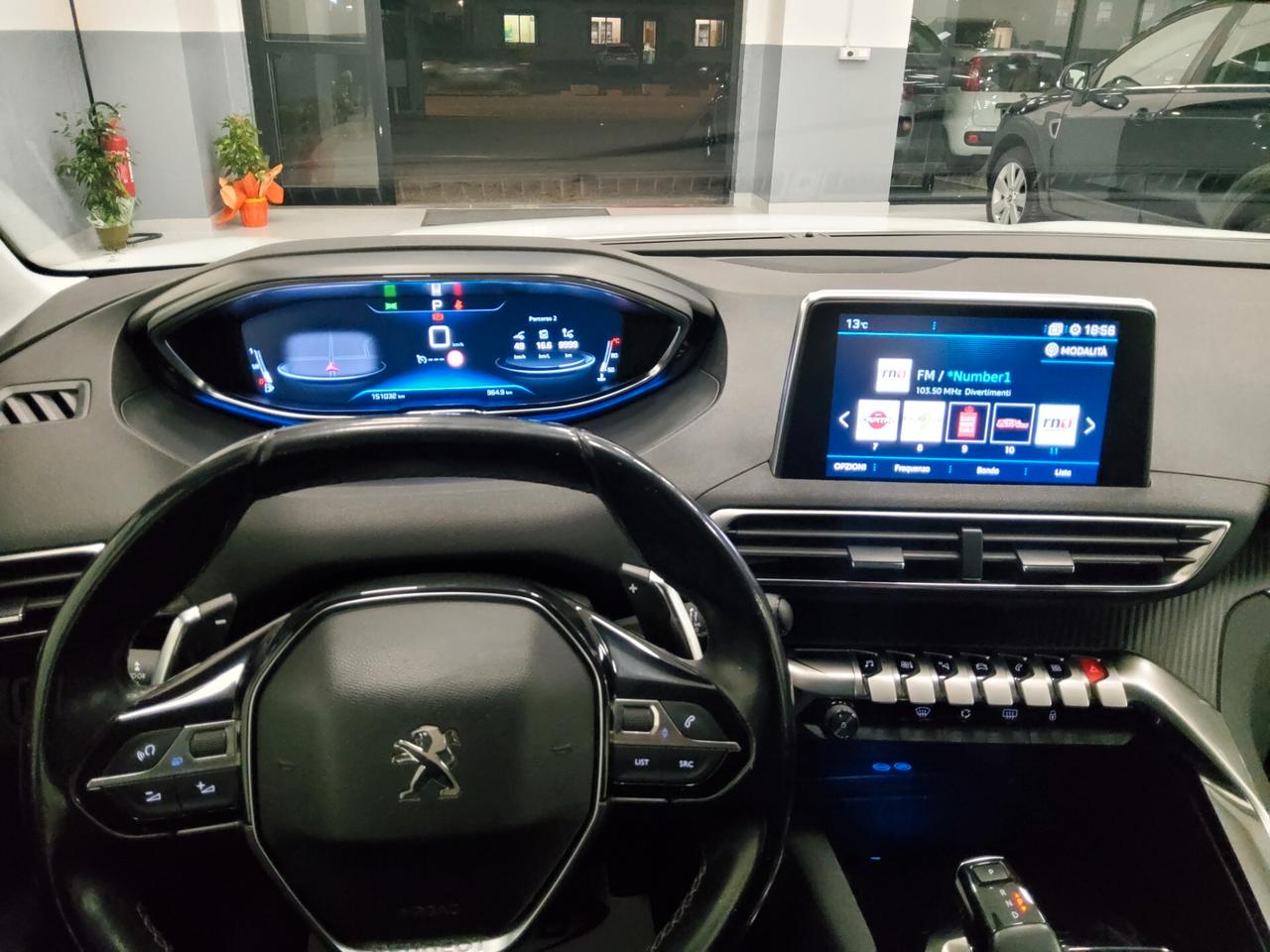 Peugeot 5008 BlueHDi 130 S&S Business