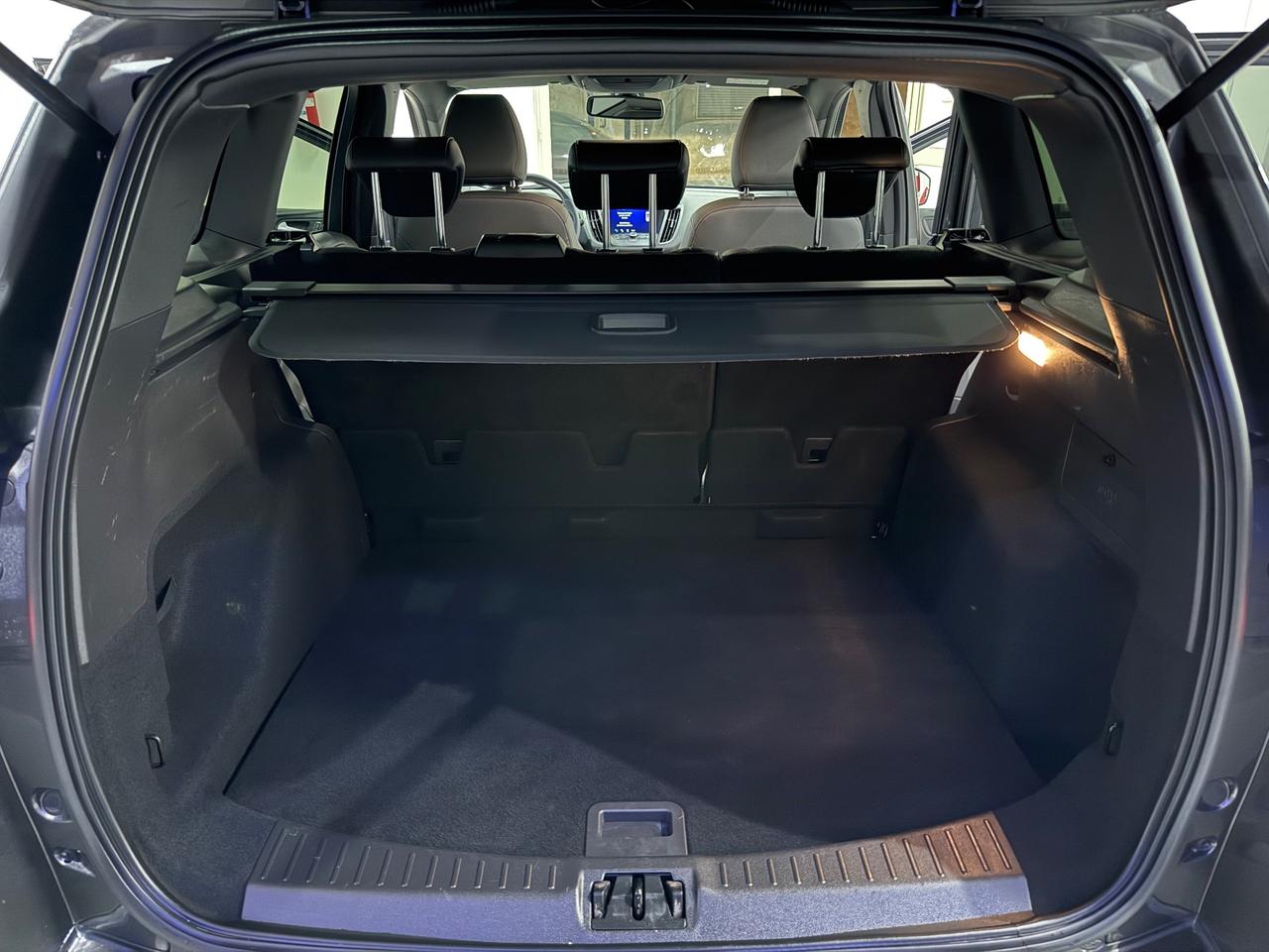 Ford Kuga 1.5 TDCI 120 CV ST-Line