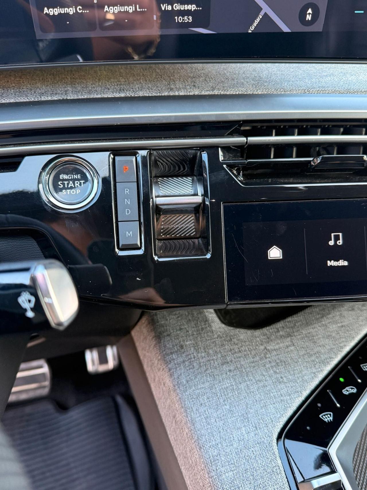 Peugeot 3008 Hybrid 136 e-DCS6 GT