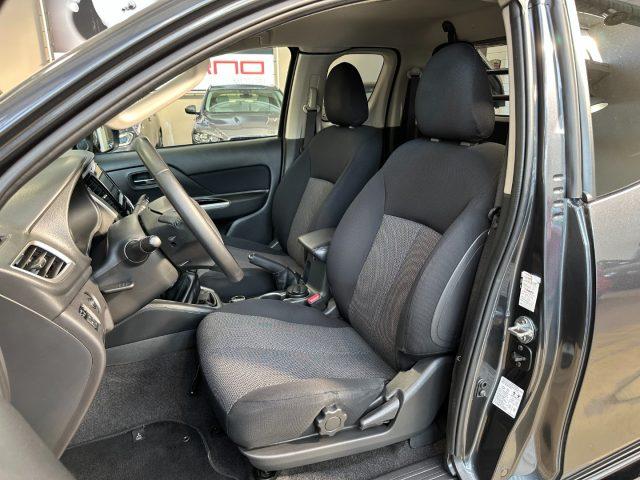 MITSUBISHI L200 2.3 D Club Cab 4x4 Super Select Intense