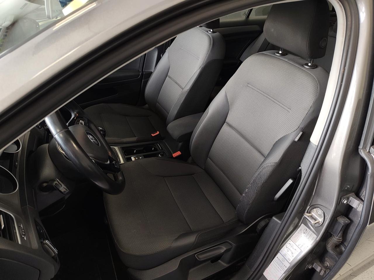 Volkswagen Golf 1.4 TGI 5p. NEOPATENTATI UNICO PROP