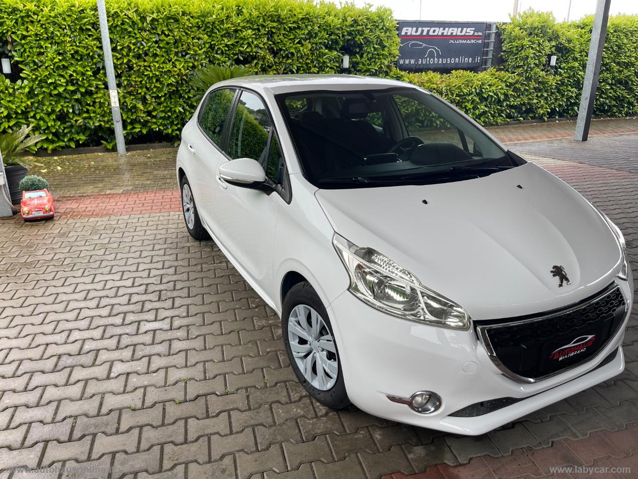 PEUGEOT 208 1.2 VTi 82 CV 5p. Access