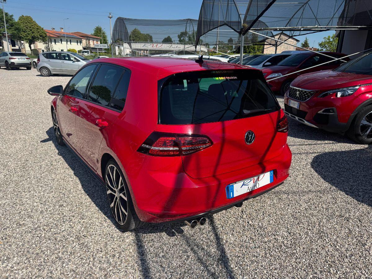 VOLKSWAGEN - Golf - GTD 2.0 TDI 5p. DSG BlueMotion Technology