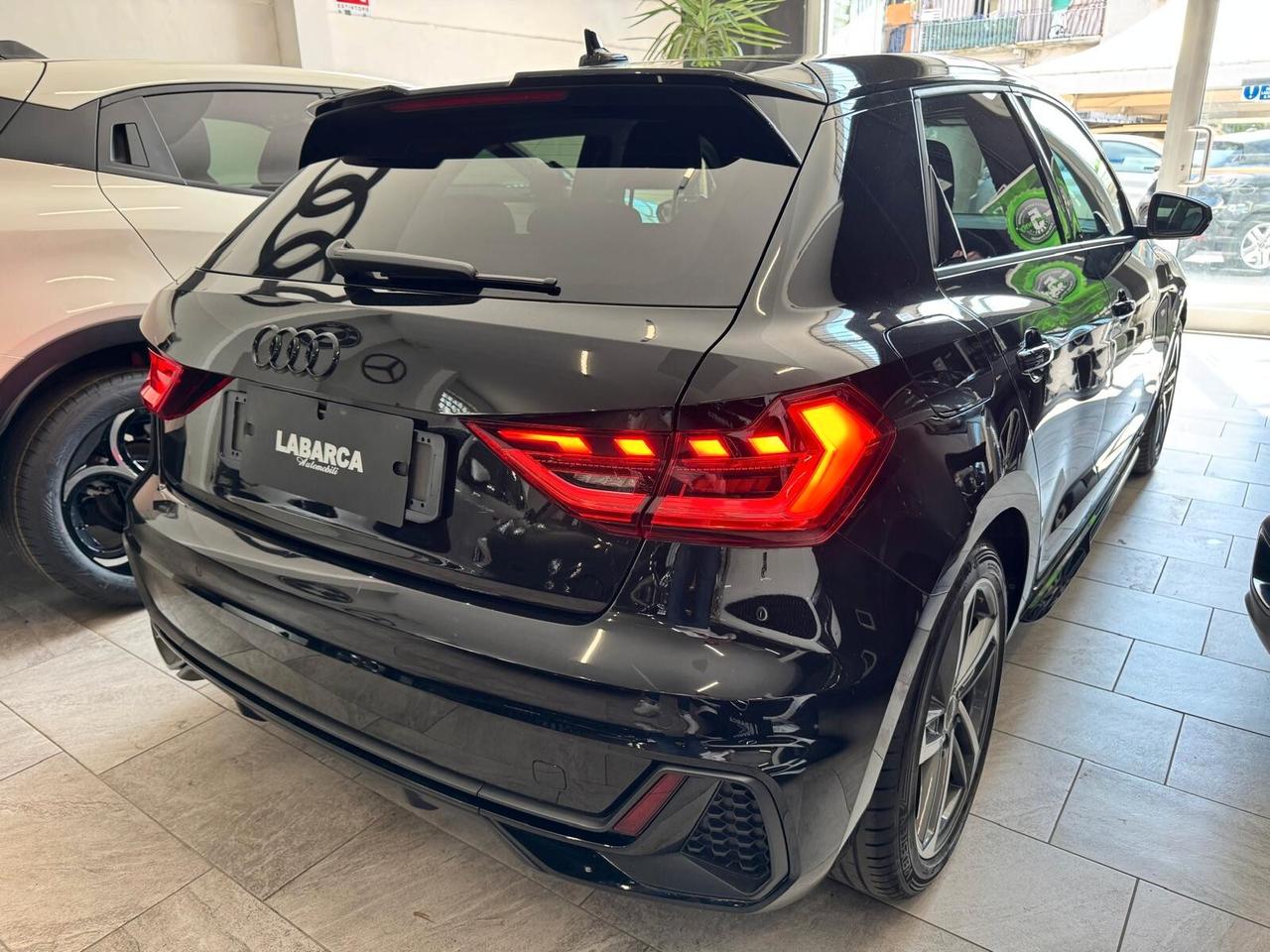 Audi A1 SPB 30 TFSI Identity Black