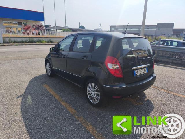 MERCEDES-BENZ A 180 CDI ELEGANCE
