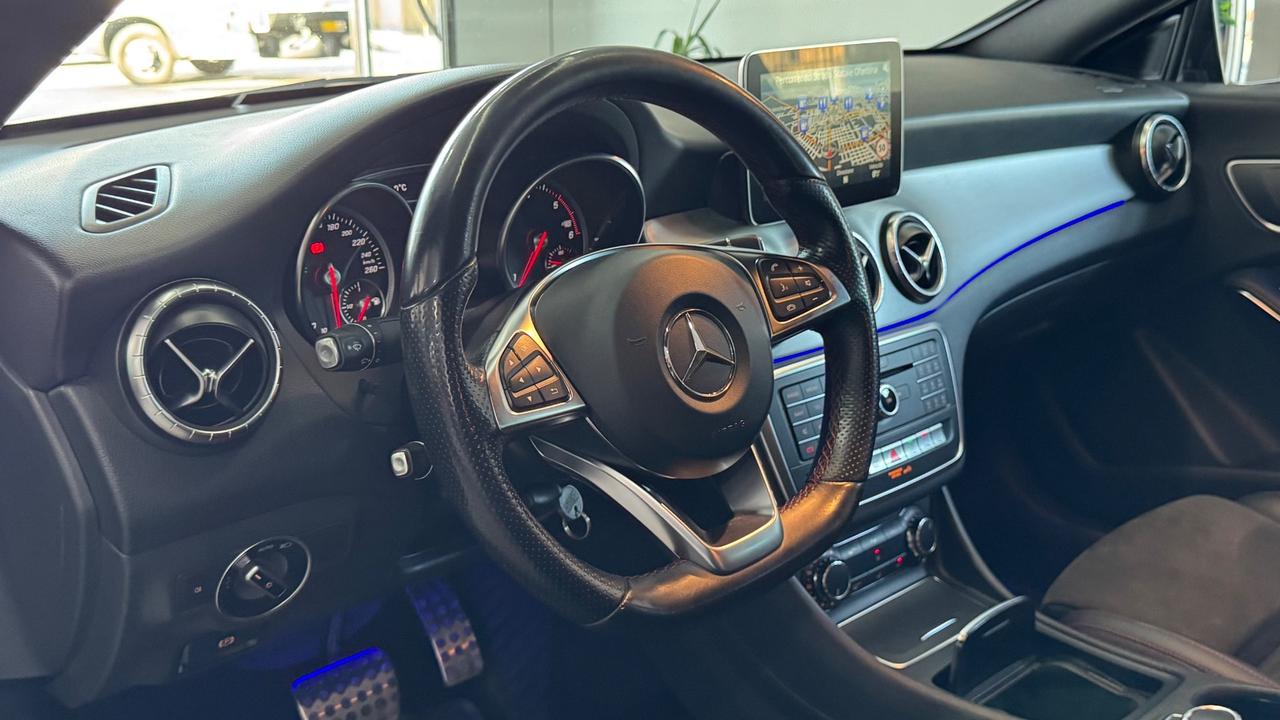 Mercedes-benz CLA 220 d Premium Amg-2017
