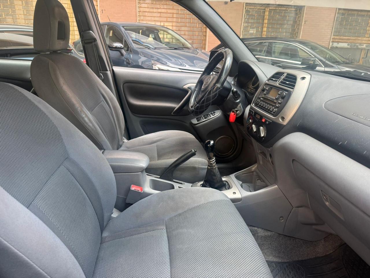 Toyota RAV 4 RAV4 2.0 Tdi D-4D cat 5 porte Sol