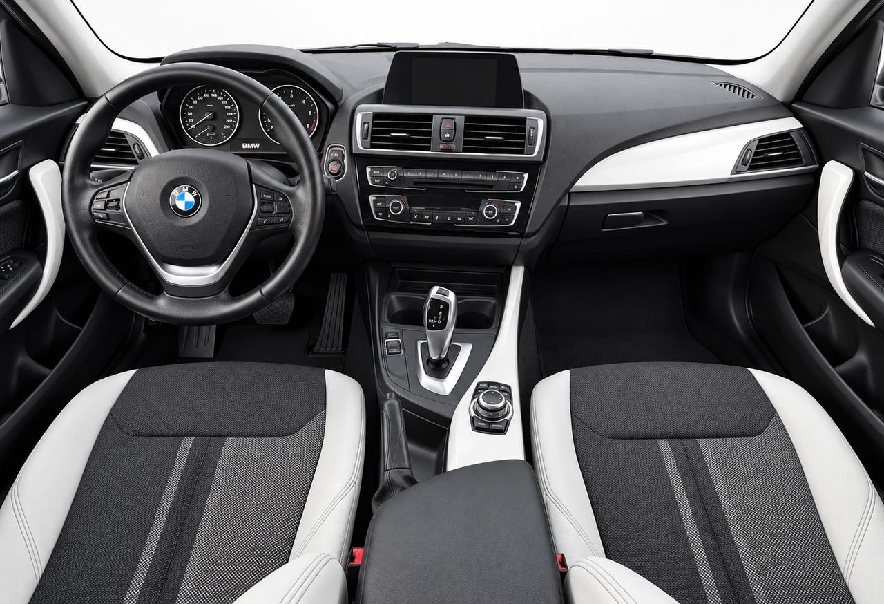 BMW 116d SERIE 1 F20 LCI 5 PORTE NEOPATENTATi