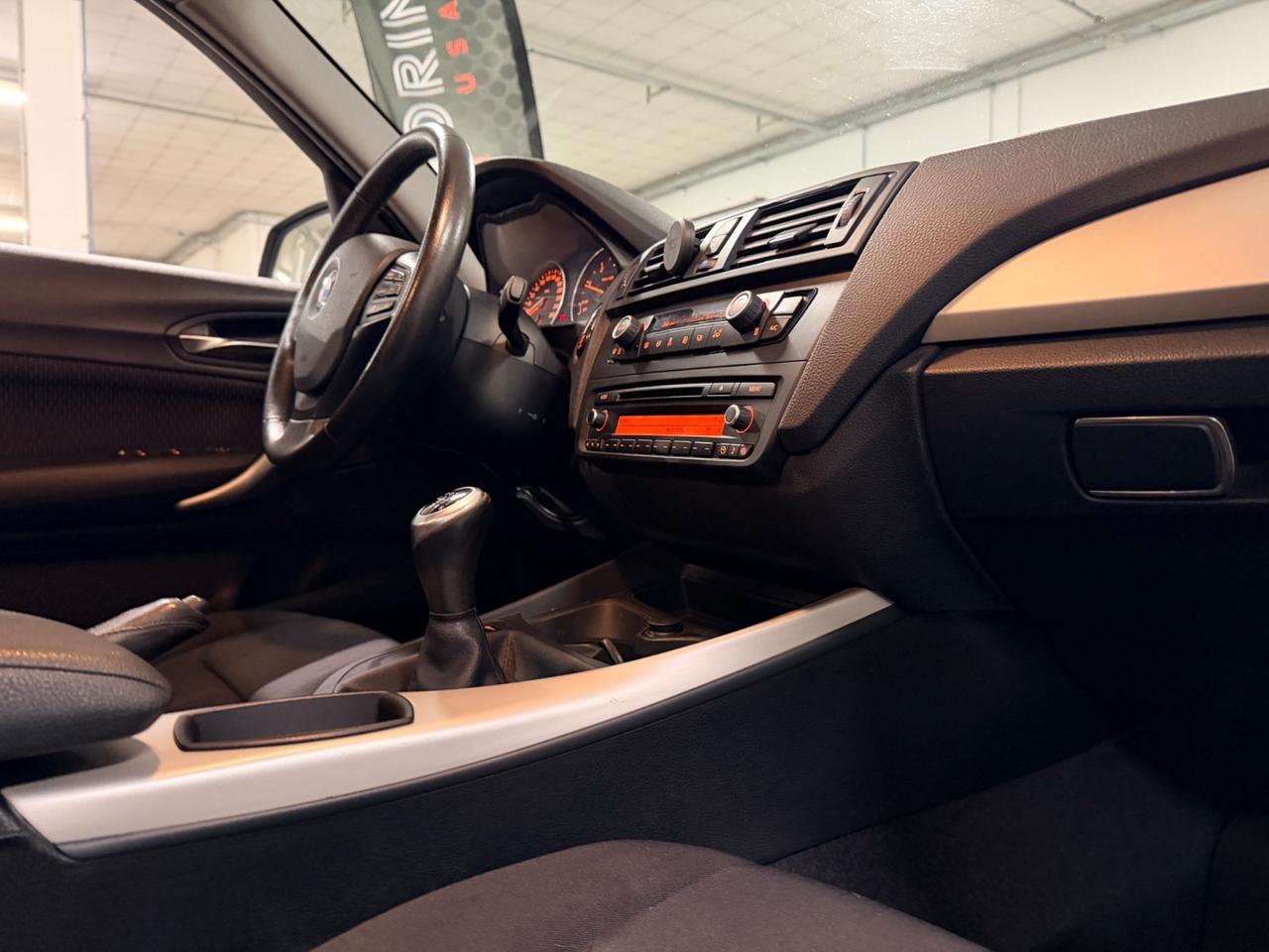 Bmw 114 114d 5p. Sport