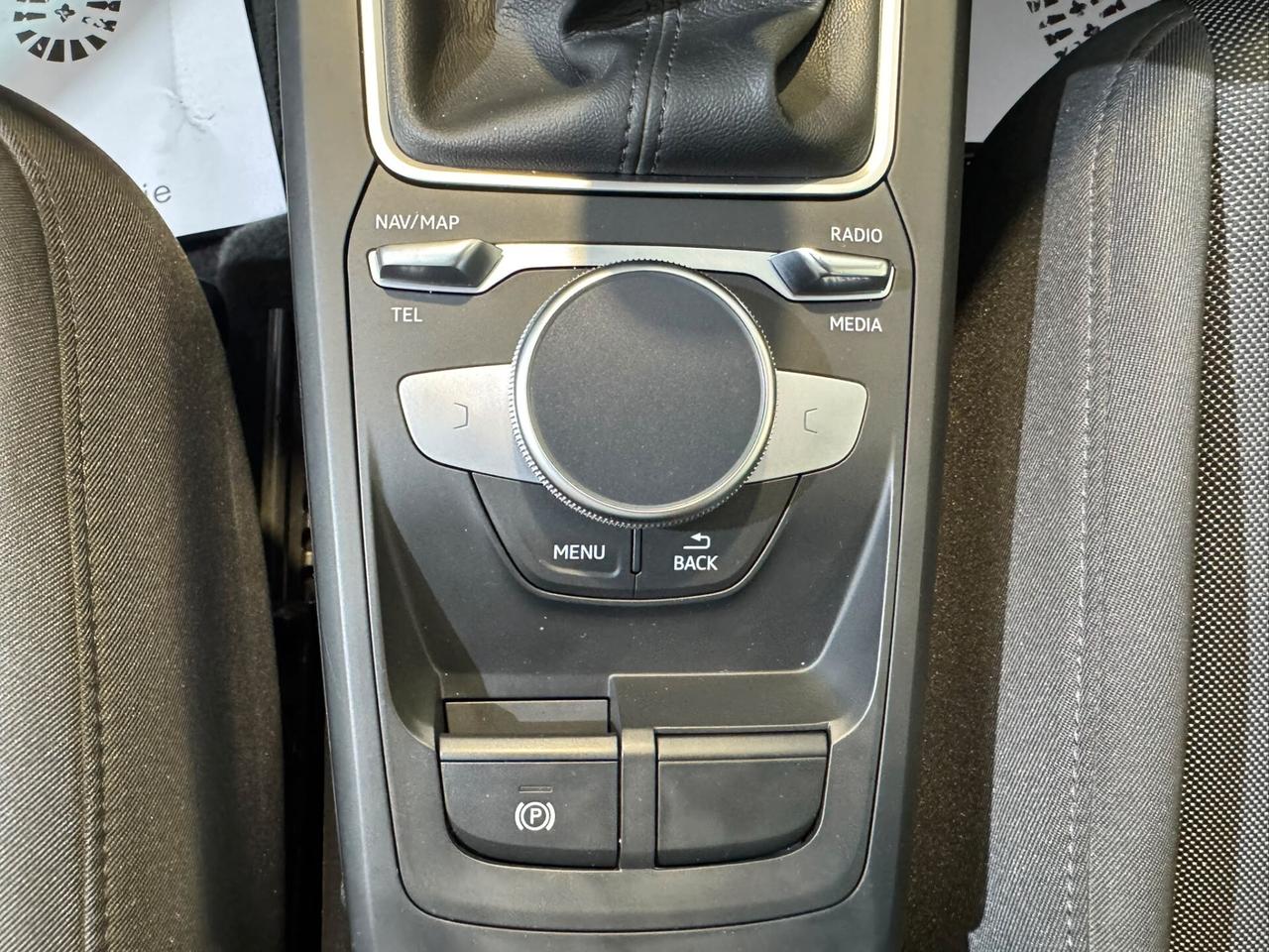 Audi Q2 30 TDI Admired
