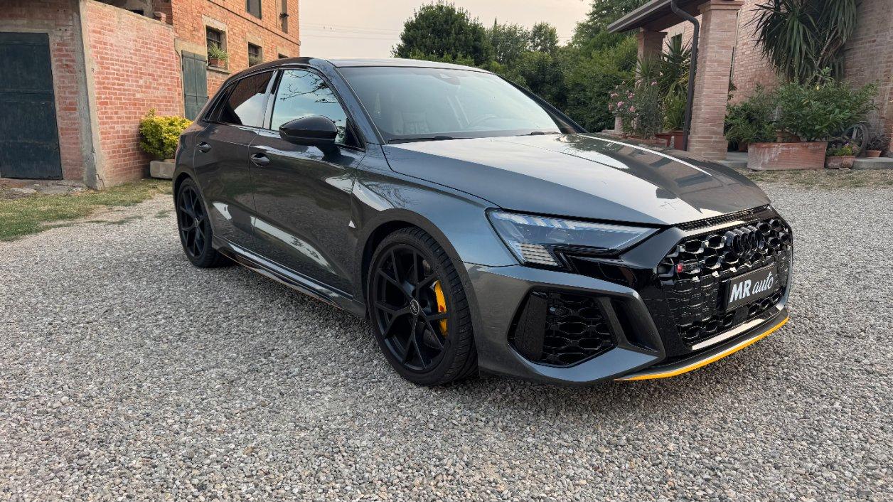 Audi RS3 Sportback 2.5 tfsi quattro s-tronic