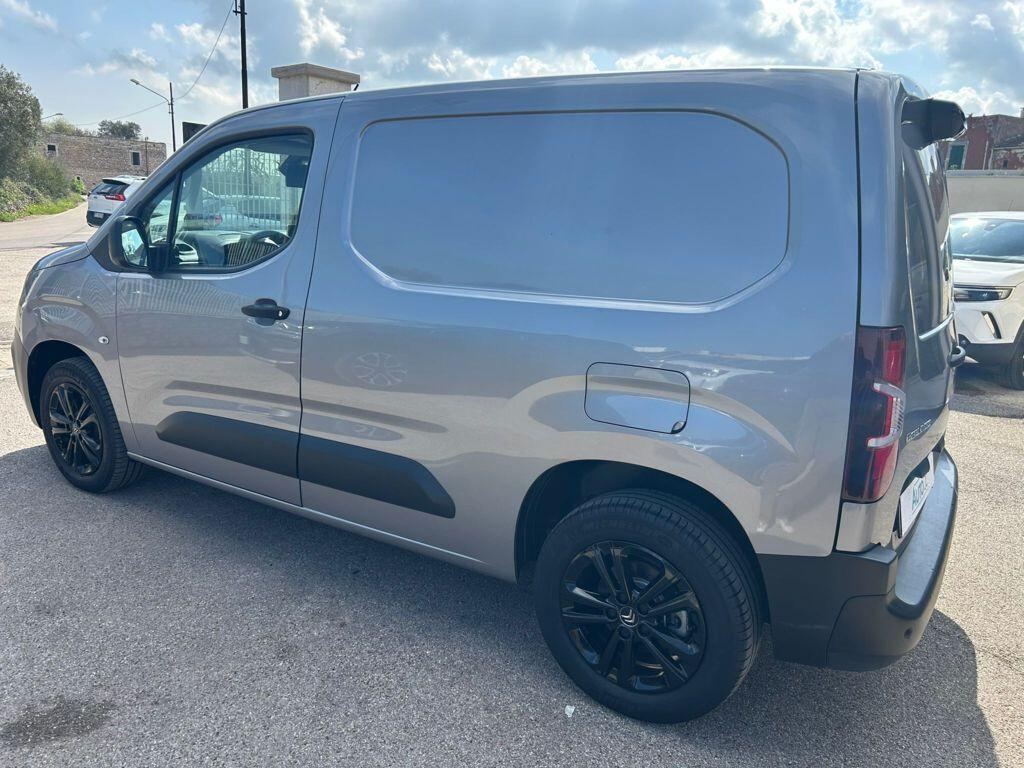 Citroen Berlingo L1 1.5 BHDi 130cv EAT8 Club 3 posti