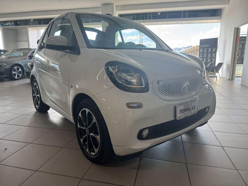 smart fortwo fortwo 70 1.0 twinamic cabrio Passion