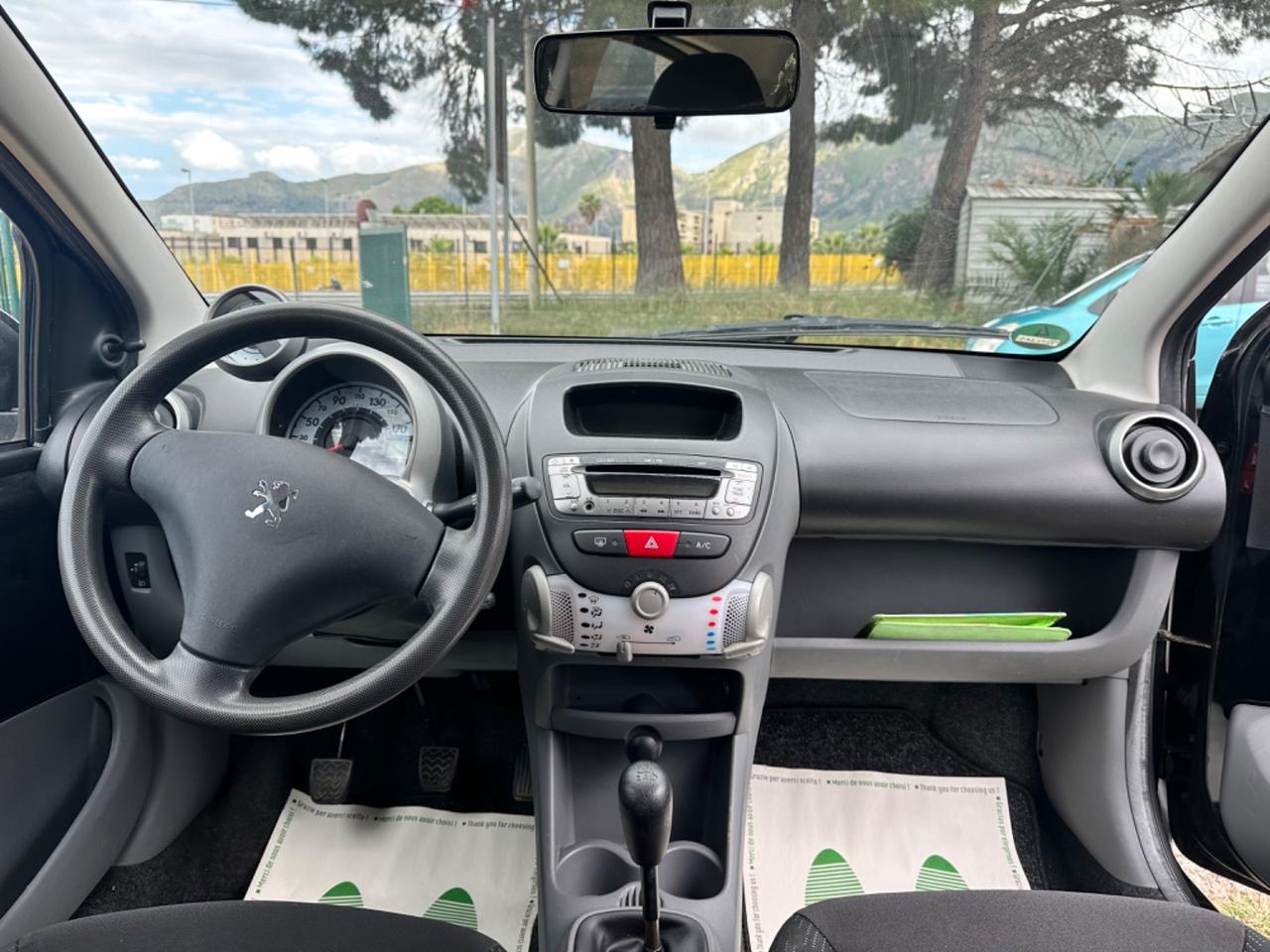Peugeot 107 1.0 68CV 5p. Plaisir
