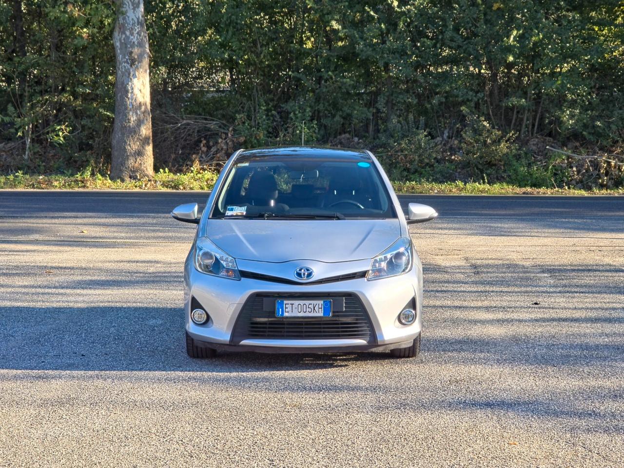 Toyota Yaris 1.5 Hybrid 5 porte Style Automatica E5B NEO 2013