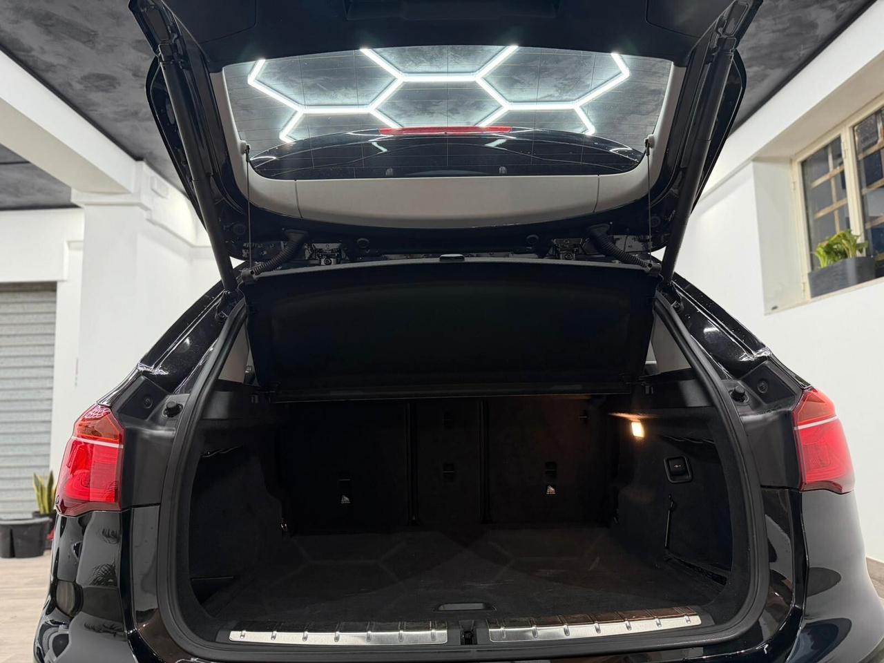 Bmw X1 sDrive18d xLine