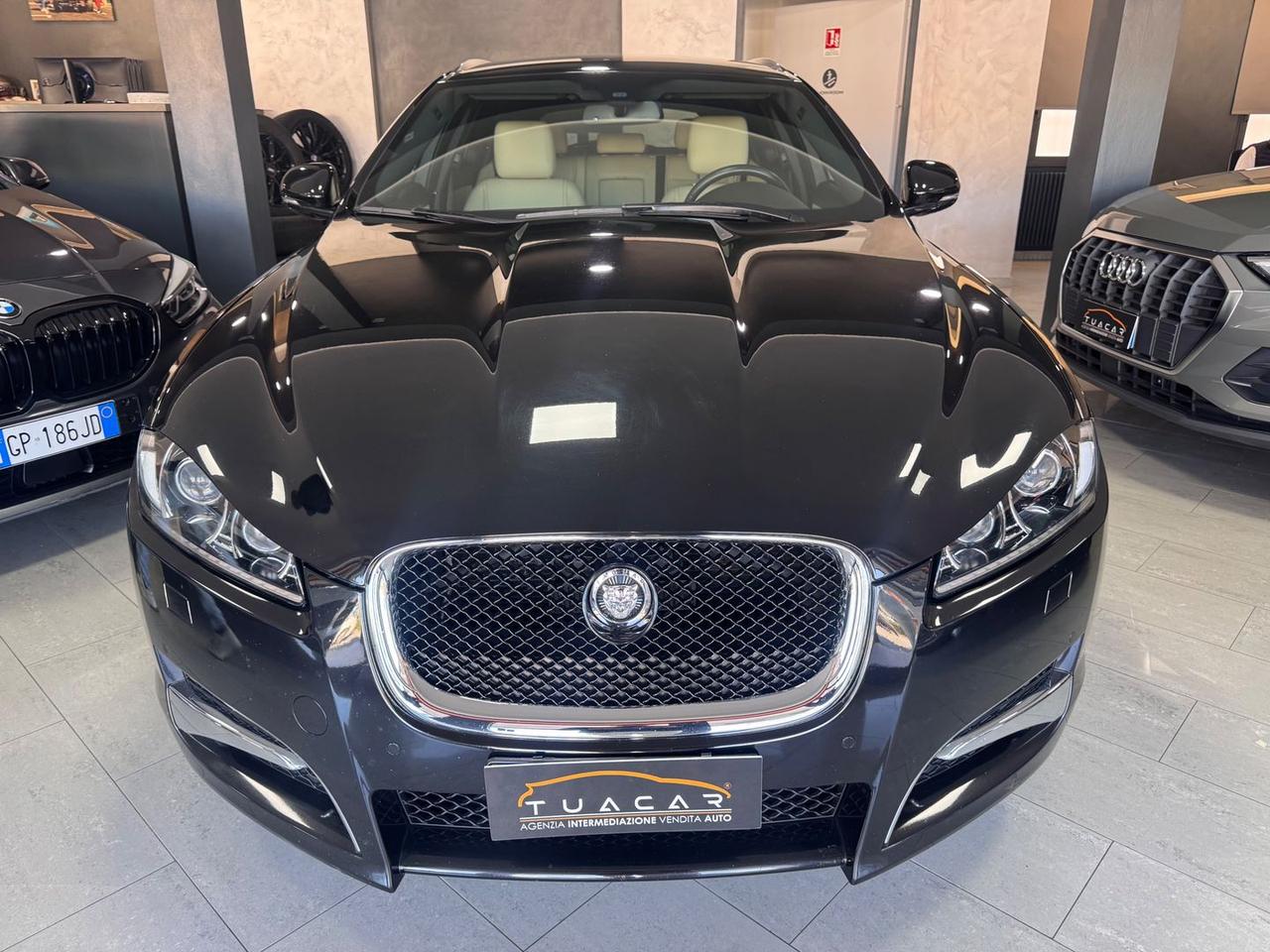 Jaguar XF Premium Luxury 2.2 D #7017