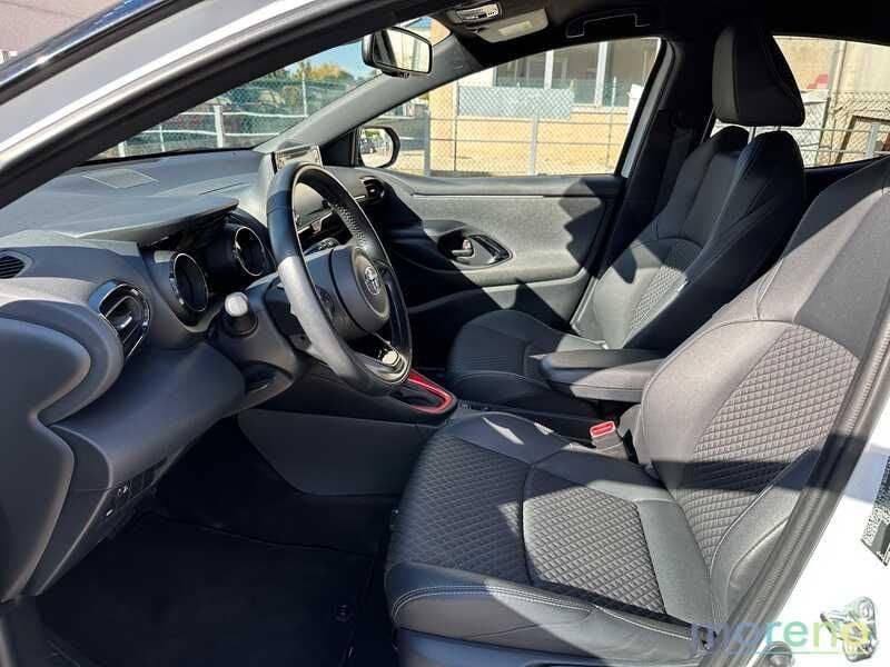 Toyota Yaris 1.5h Style