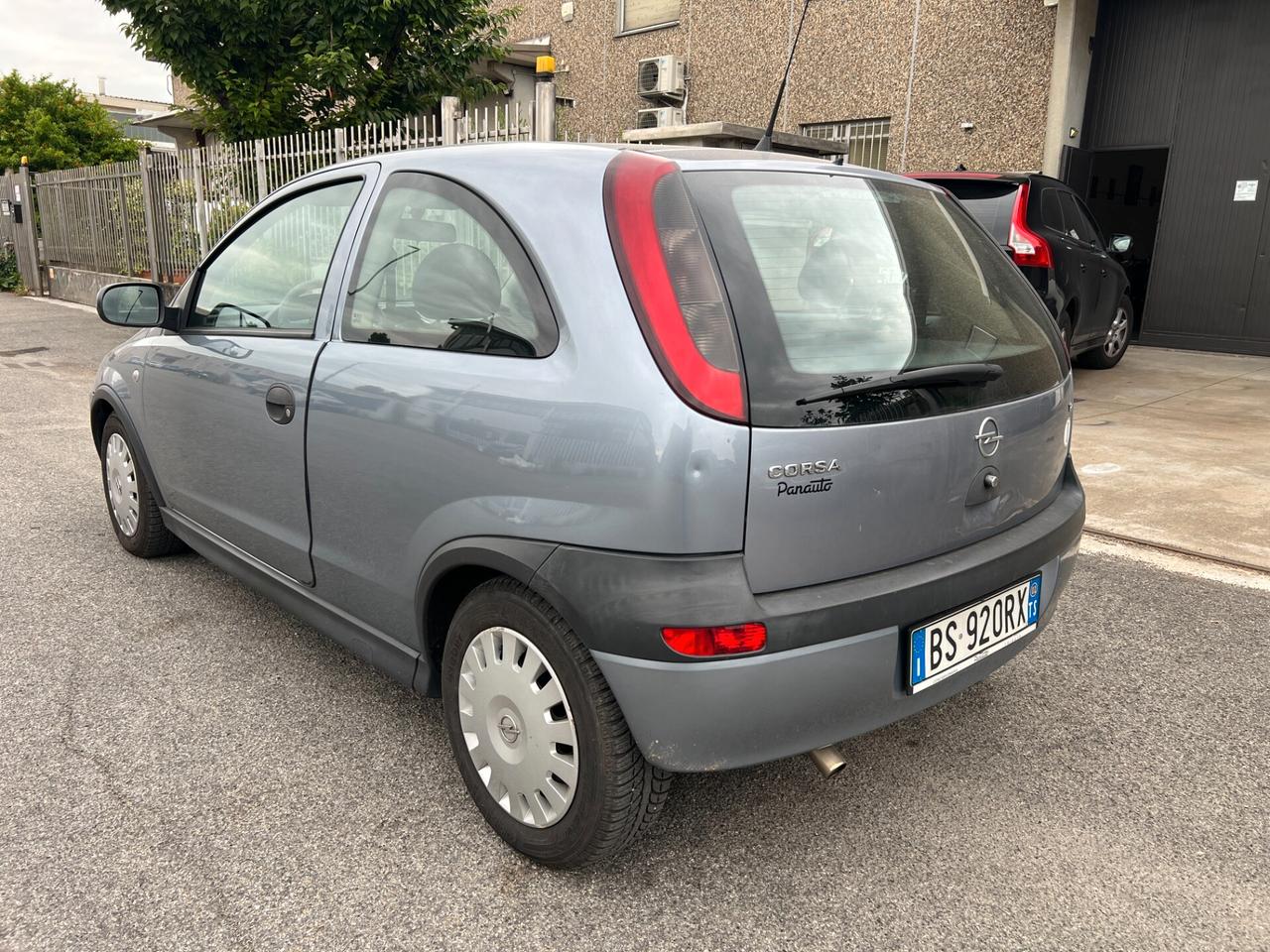 Opel Corsa 1.2i 16V cat 3 porte Comfort Euro 4 adatta a neopatentati