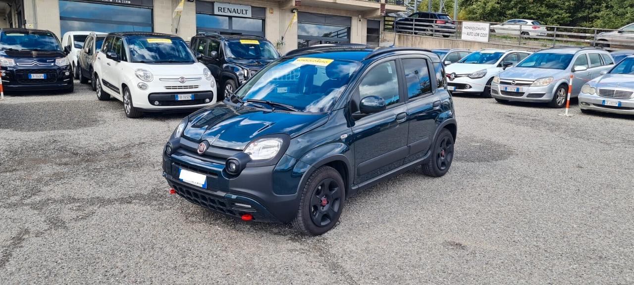 Fiat PANDA CROSS 1.0 FireFly Hybrid -9/23-km 7700