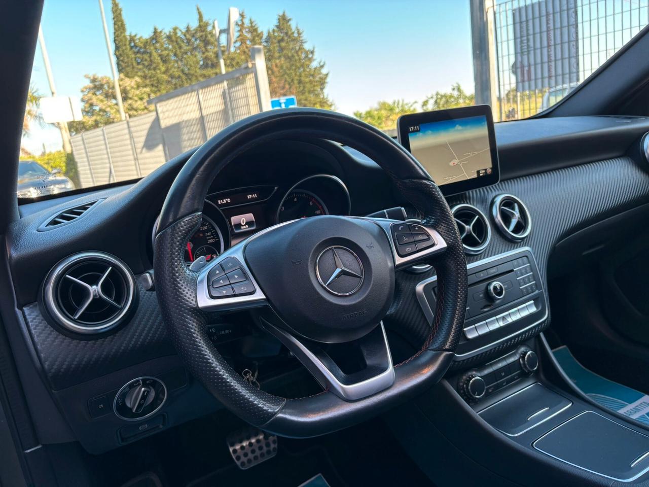 Mercedes A180d Premium TETTO - 11/2017
