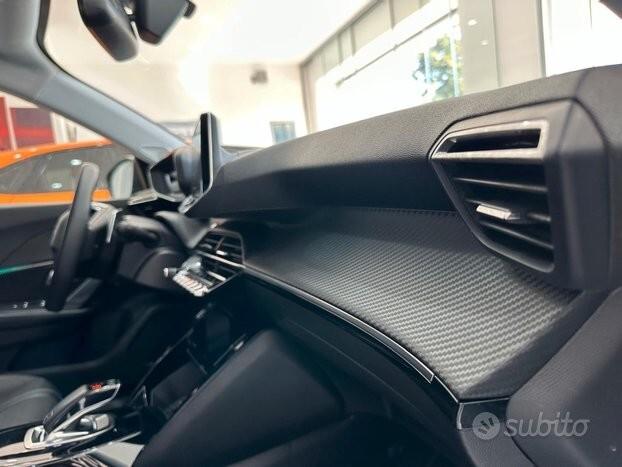 Peugeot 2008 BlueHDi 130 S&S EAT8 Allure