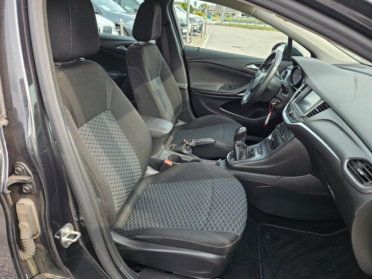 Opel Astra Sports Tourer 1.6 cdti Business Premium s&s 110cv