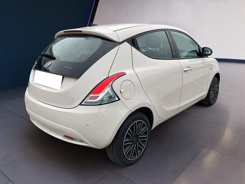 Lancia Ypsilon III 2021 1.0 firefly hybrid Gold s&s 70cv 5p.ti