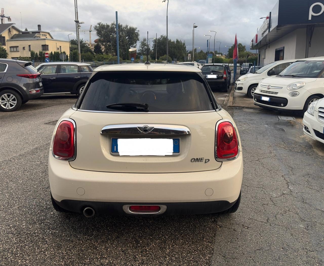 Mini 1.5 Cooper D 5 porte 2015