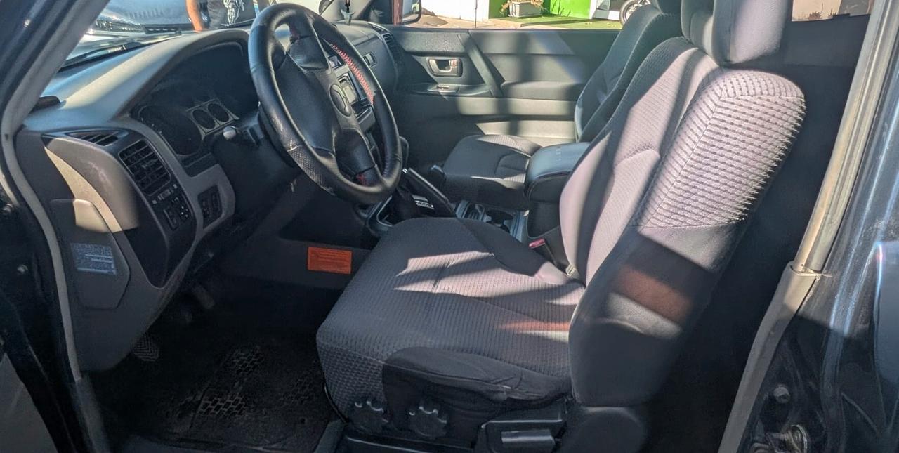 Mitsubishi Pajero 2.5 TDI 3p. GLX